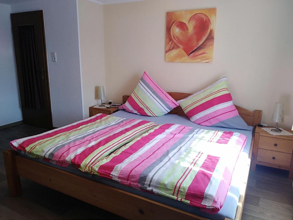 Ferienwohnung Zum Tannenwirt เมเดบาค ภายนอก รูปภาพ